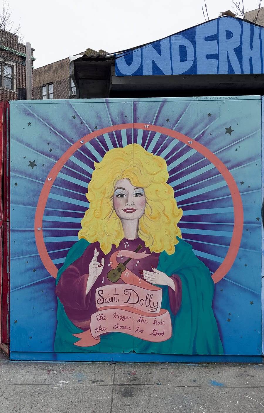 Dolly Parton: The Patron Saint of Graffiti