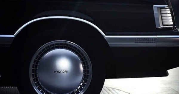 Toaster on Wheels: The Hyundai Grandeur EV Concept