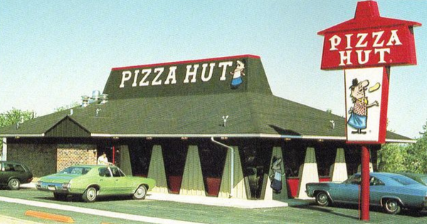 Remembering Pizza Hut and it's Cheesy Beginnings