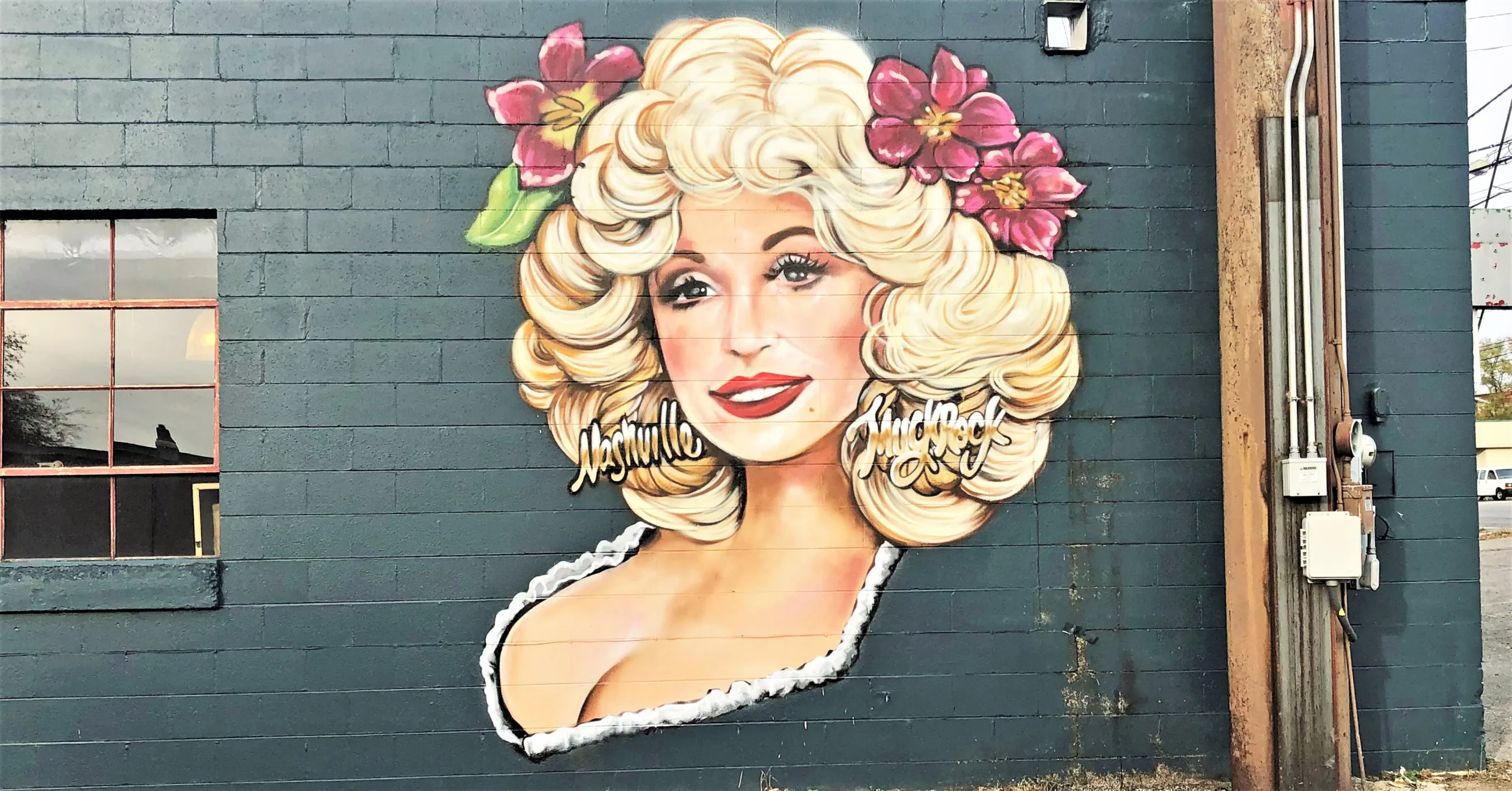 Dolly Parton Street Art