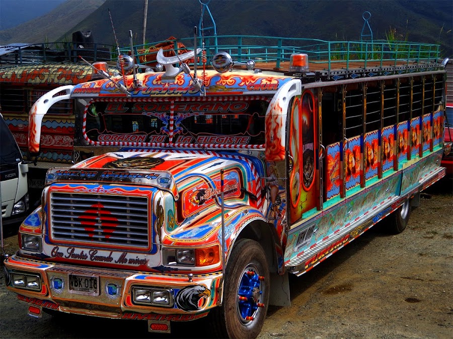 Venezuelas Colorful Buses 13